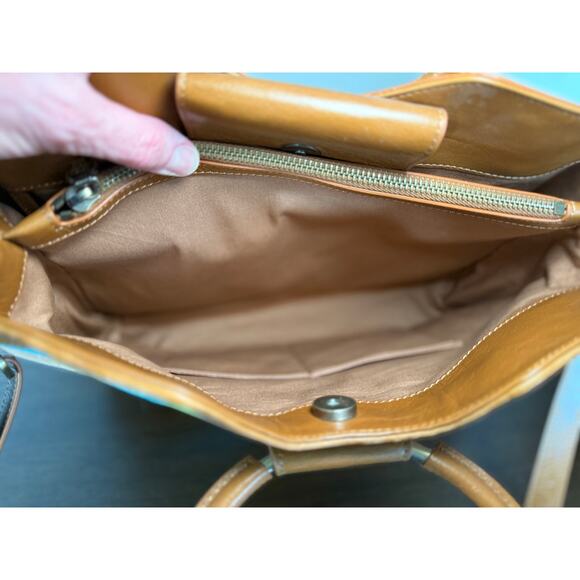 New without tags - HOBO Heidi Leather Satchel in Multi Stripe - Picture 10 of 11